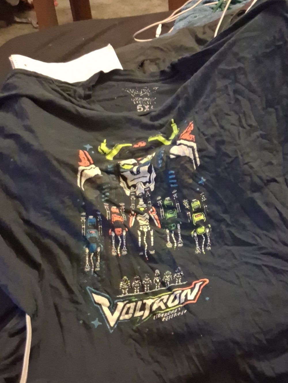 Men's Plus Size 5xl Novelty Loot Crate: Voltron Shirt